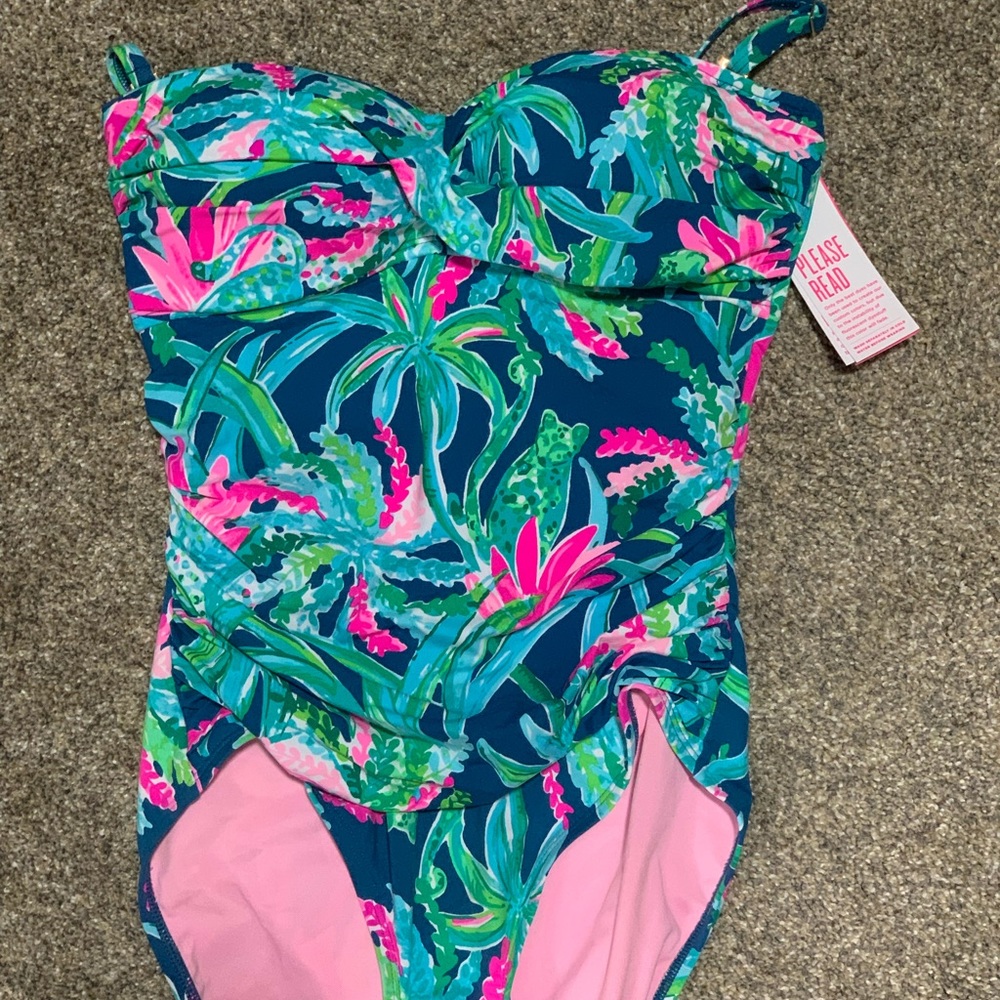 NWT Lilly Pulitzer Flamenco One Piece Macaw Blue Sweet Escape Swimsuit